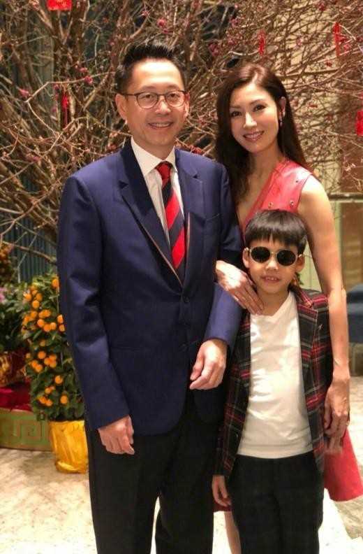 周星驰的老婆是谁（周星驰的6个老婆现状）