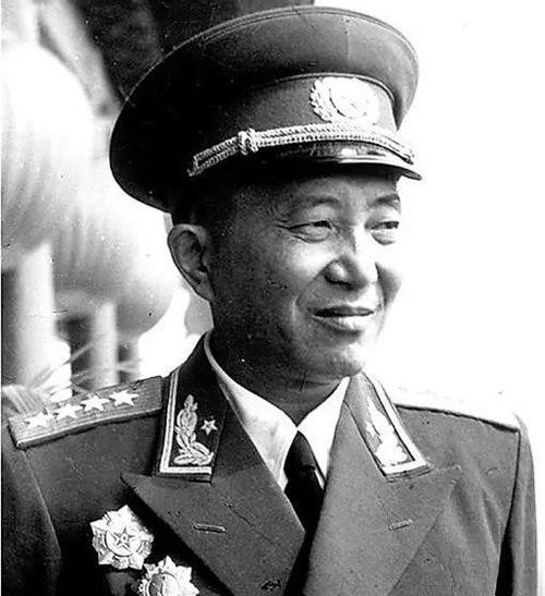 十大将军简介（十大大将担任过什么职务）