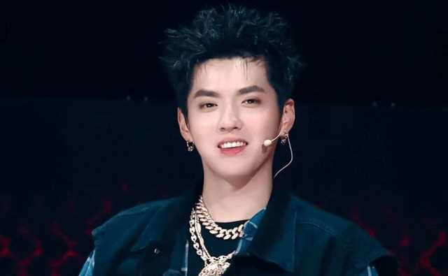 吴亦凡晒大碗宽面（吴亦凡被刑拘后大碗宽面生意差）