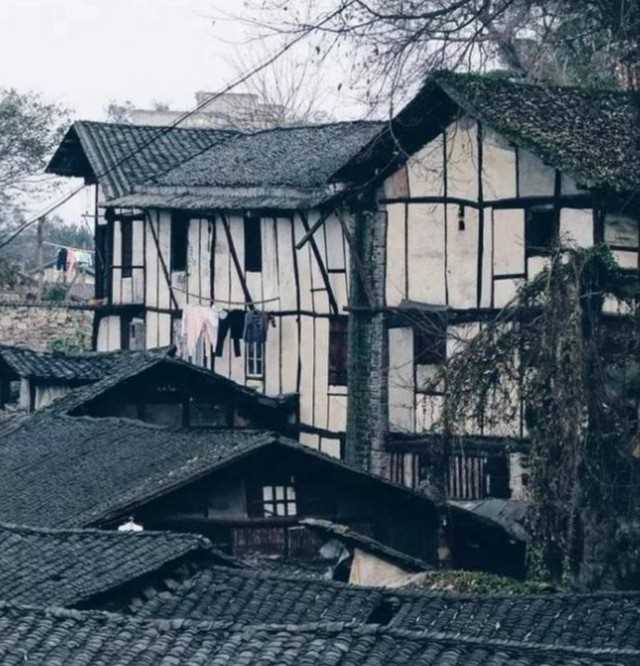 中国男人娶日本女人的惊人下场（中国连长娶日本女战俘）