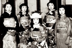 明治后期的日本新娘