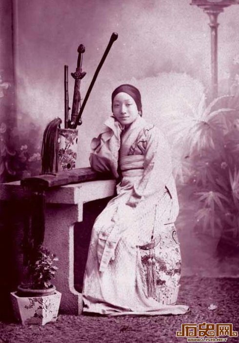 老外1912年拍摄上海女人