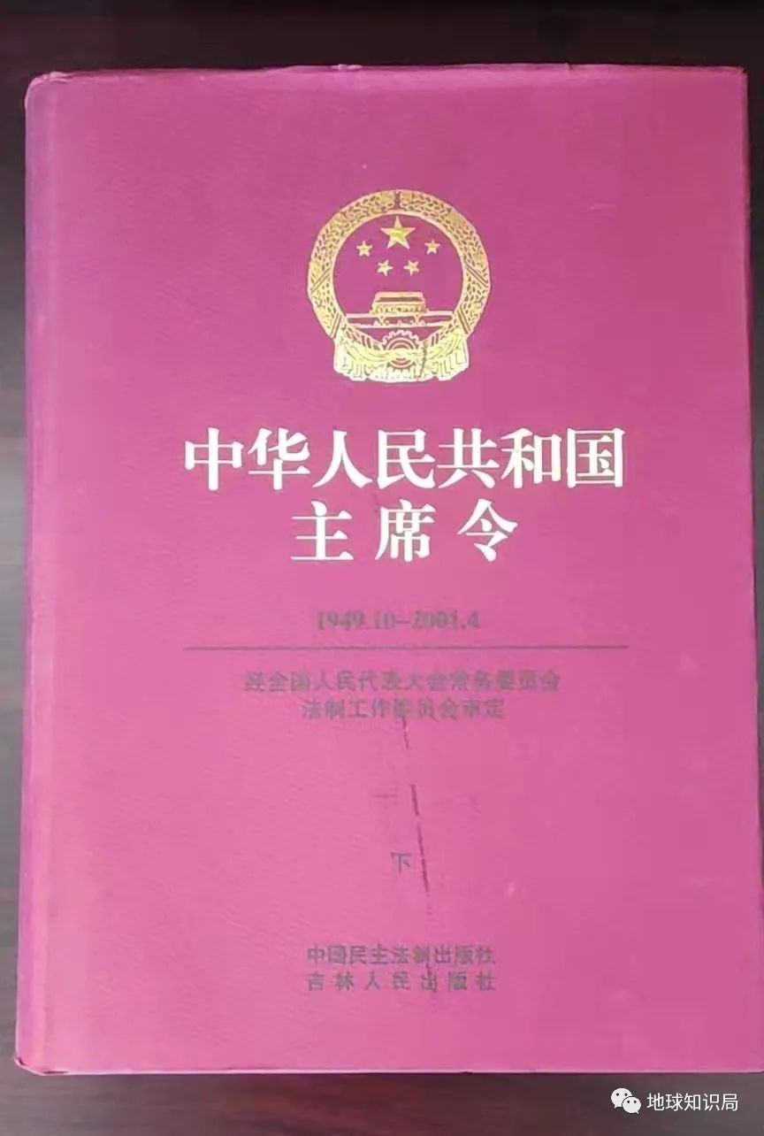 真的假的！四川和西藏之间撤销了一个省份？｜地球知识局