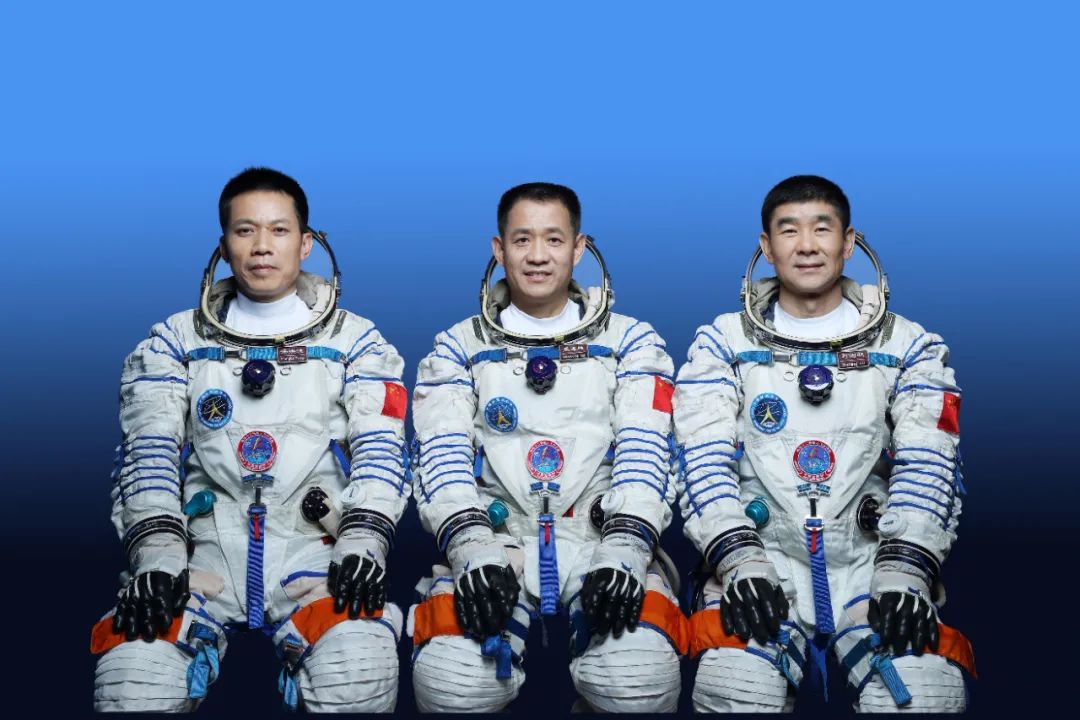 快讯！神舟十二号载人飞船发射成功，三名宇航员飞赴中国空间站