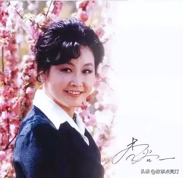 李谷一和丈夫的对唱 和丈夫肖卓能携手走过43年婚姻(11)