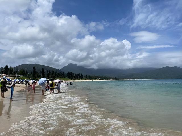 深圳海边的沙滩在哪里 深圳海边夏天是属于海边的季节(5)