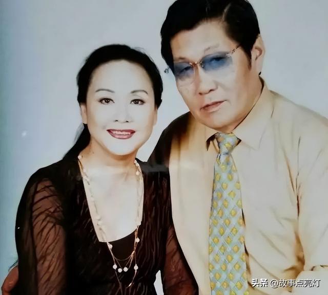 李谷一和丈夫的对唱 和丈夫肖卓能携手走过43年婚姻(14)