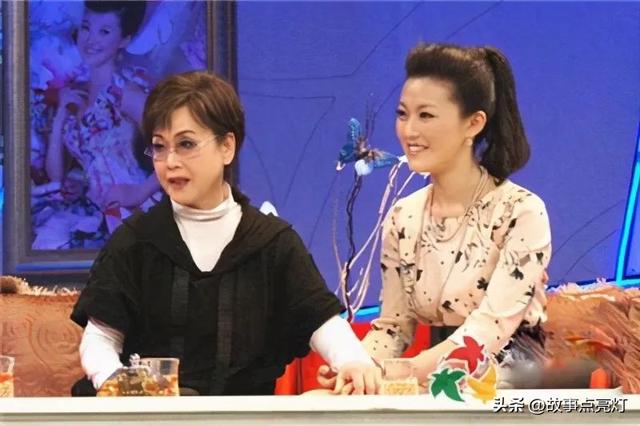 李谷一和丈夫的对唱 和丈夫肖卓能携手走过43年婚姻(23)