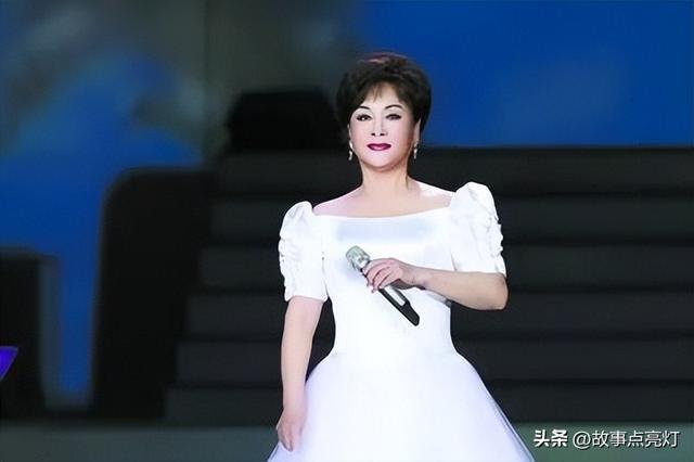 李谷一和丈夫的对唱 和丈夫肖卓能携手走过43年婚姻(13)