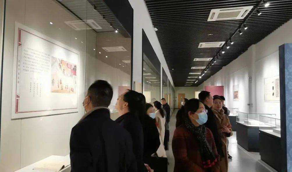 国家典籍《永乐大典》文献展亮相兰州市博物馆