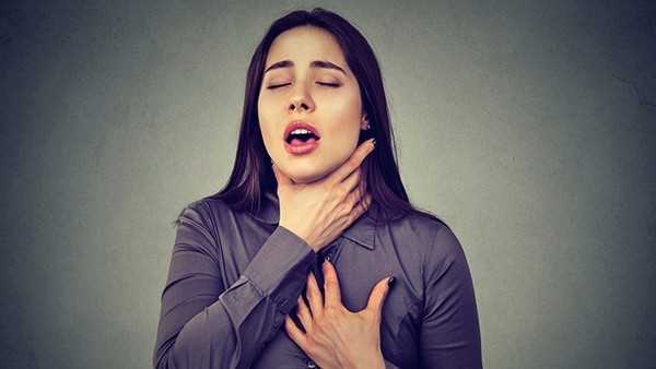 咽炎胸口有针刺的感觉怎么回事