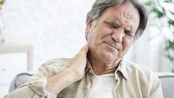 颈椎压迫神经造成头晕，如何检查
