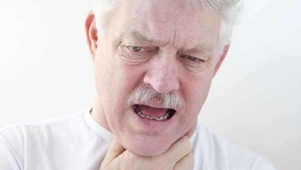 咽炎患者为什么总感觉喉咙里有痰