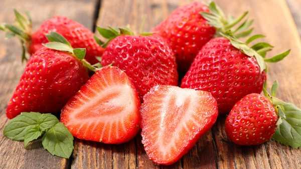 一个草莓的热量是多少大卡