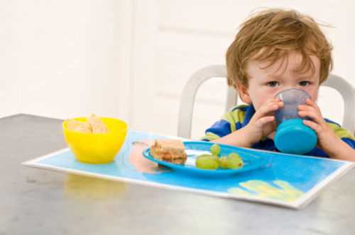 孩子补钙吃什么好 孩子什么时候补钙最好