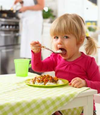 宝宝夏天怎么吃 要吃补充蛋白质的食物