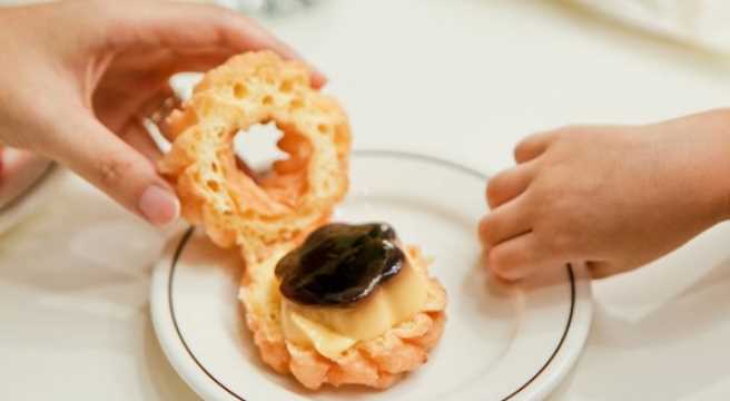 怎么和孩子一起做甜甜圈 亲子甜甜圈制作步骤
