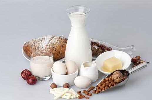 牛奶蛋白过敏宝宝怎么加辅食 牛奶蛋白过敏加辅食要