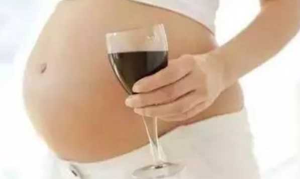 怀孕什么饮料不能喝2018 怀孕怎么养成喝水的习惯