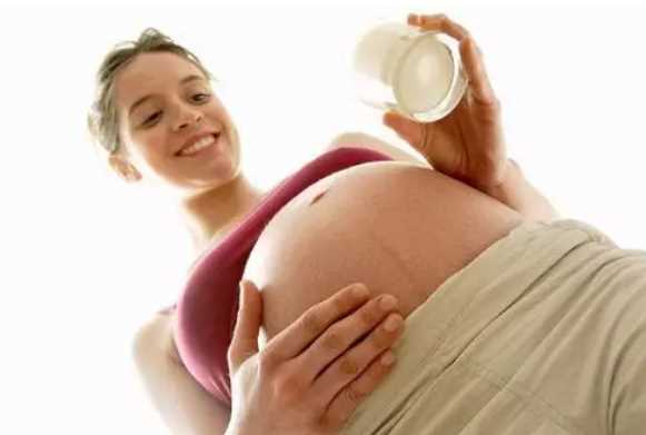 怎么挑选孕妇奶粉 喝孕妇奶粉应该注意什么
