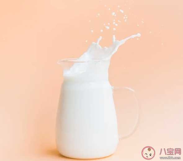 给孩子喝什么牛奶比较好 如何给孩子选择合适的牛奶