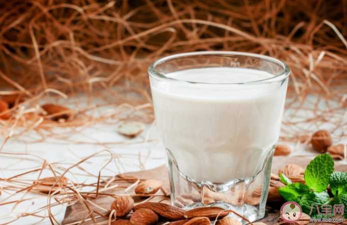 植物奶是牛奶吗 植物奶比牛奶好吗