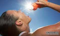 夏季中暑的预防和治疗_中暑的救助措施及防暑药粥