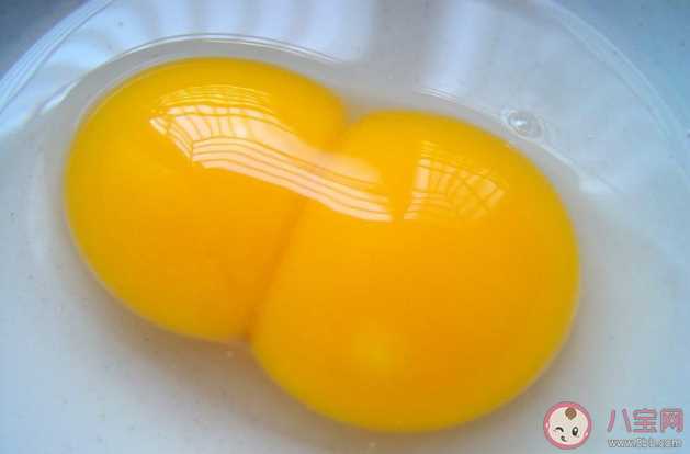 双黄蛋是因为添加了激素吗 双黄蛋和单黄蛋哪个更好