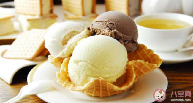夏日吃冰淇淋脑结冰是怎么回事 脑结冰是什么