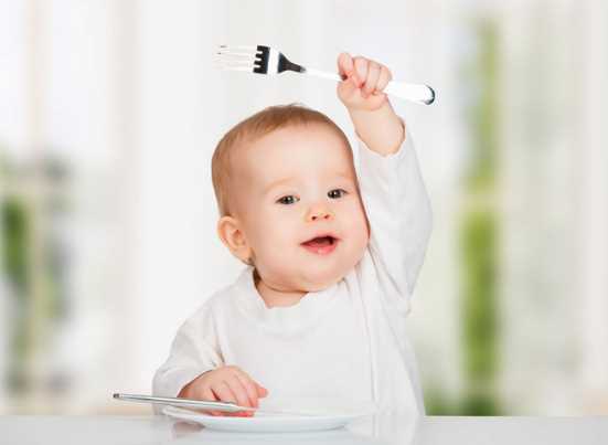 宝宝不能吃的零食有哪些   有害健康零食大全