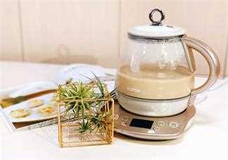 绿茶可以做奶茶吗 自制奶茶的比例是什么样的