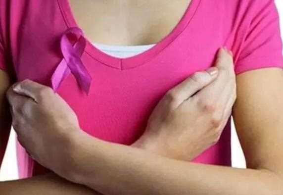 乳腺纤维瘤会痛吗 乳腺纤维瘤诊断标准是什么