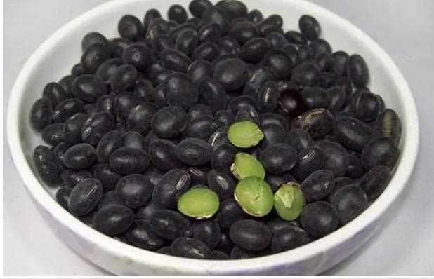 黑豆有什么功效与作用？什么人不能吃黑豆？