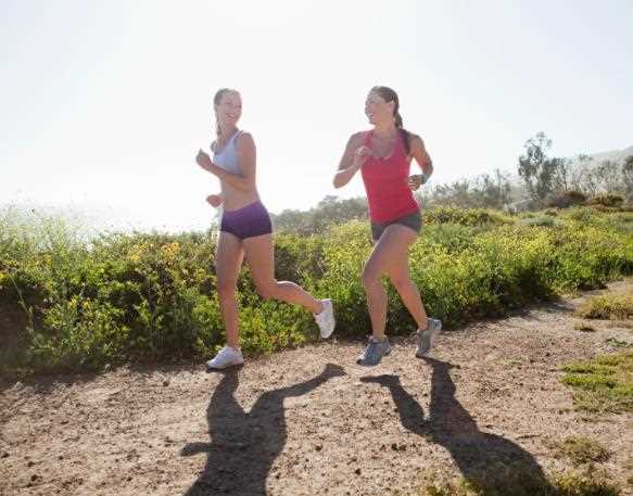 跑步后膝盖疼怎么办 护膝保护关节减少膝盖受损