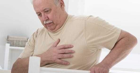胸膜炎会胸口疼吗 胸膜炎会胸口中间疼吗